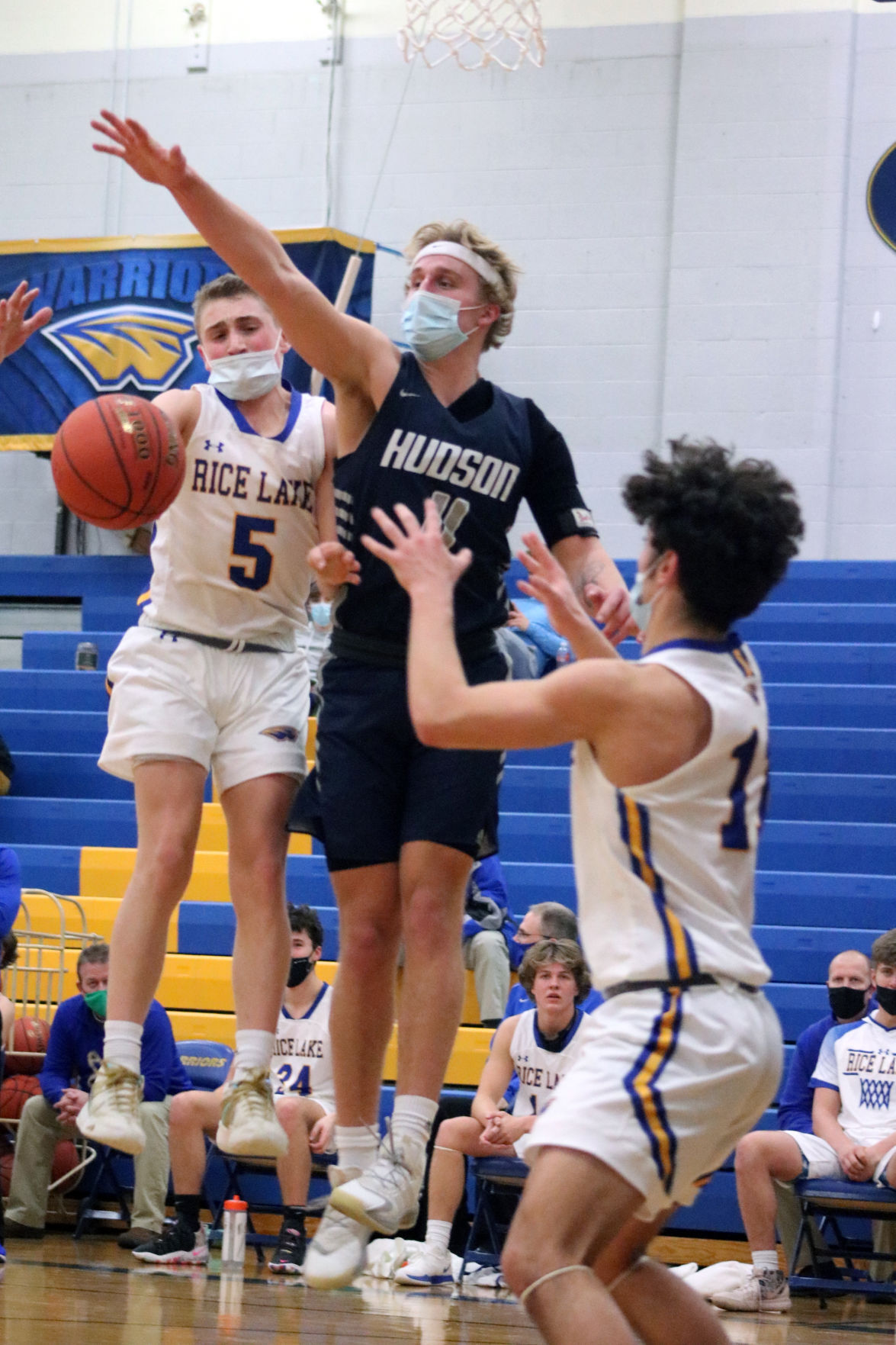 Rice Lake boys basketball vs. Hudson 2-11-21